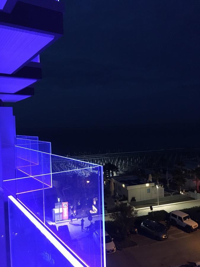 Hotel Diplomatic Riccione Exteriör bild