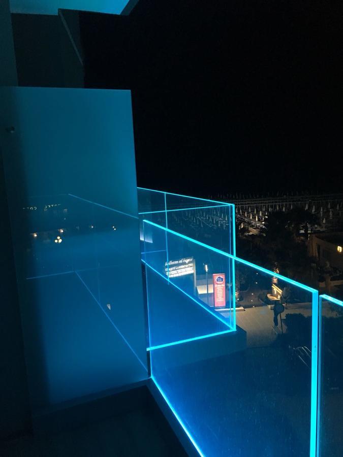 Hotel Diplomatic Riccione Exteriör bild