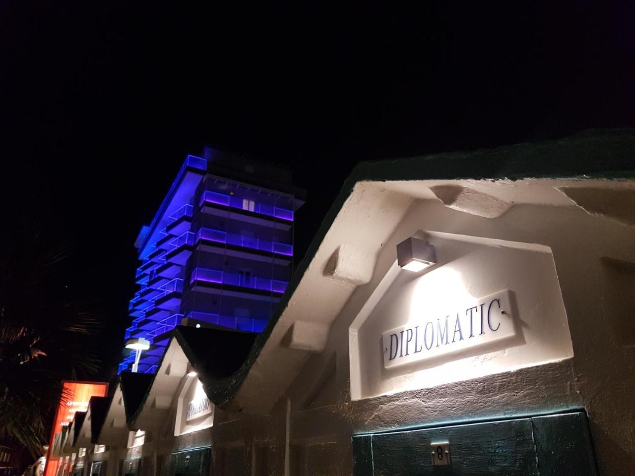 Hotel Diplomatic Riccione Exteriör bild